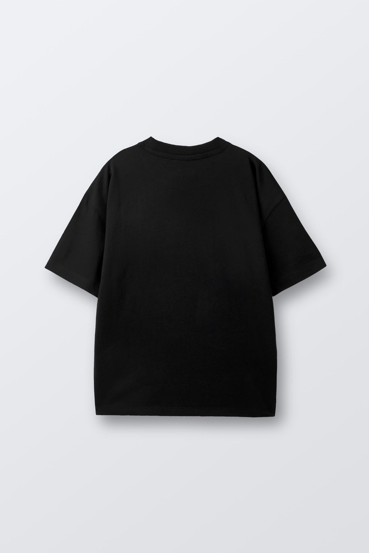 Plain black oversized T-shirt with crew neck and short sleeves