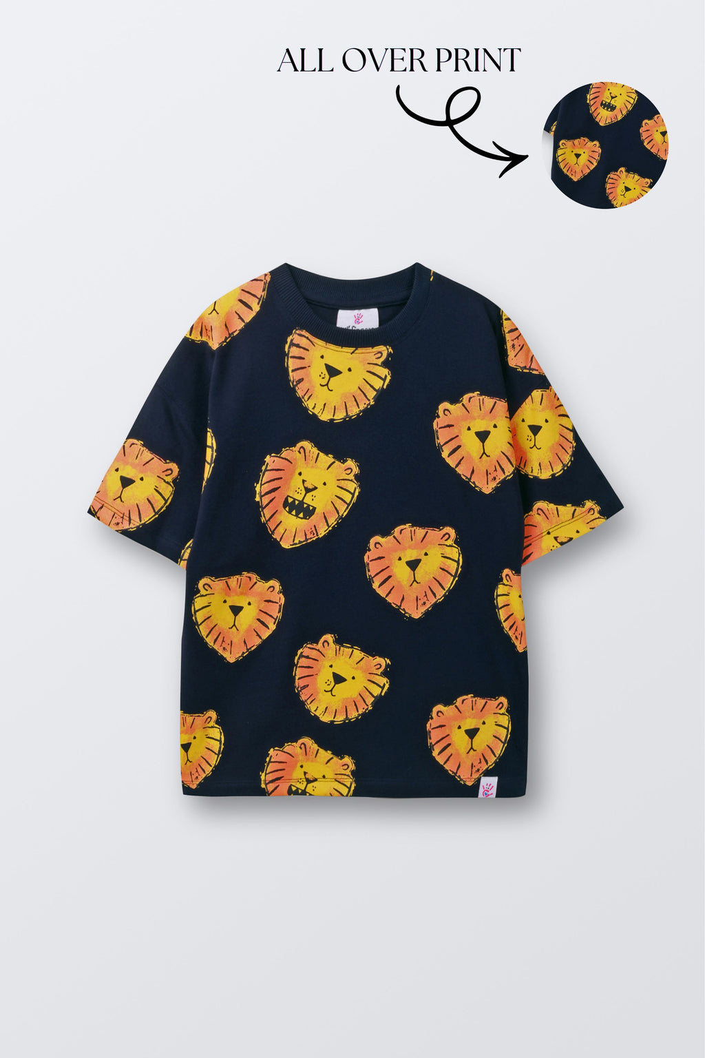 Oversized navy T-shirt with all-over roaring lion head graphic, short sleeves