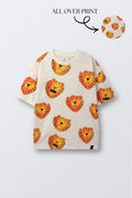 White t-shirt with all-over roaring lion face print, short sleeves and crew neck